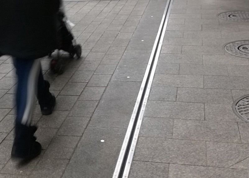 Ξύλινη περιποίηση 25mm κεραμιδιών πατωμάτων κοινό σχεδιάγραμμα εξώθησης αργιλίου Κινήματος αλουμινίου