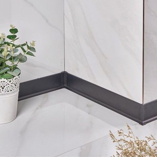 να περιζώσει αργιλίου 2.7m σχεδιάγραμμα Baseboard ακρών πινάκων